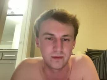 cody_clouds webcam model stream image