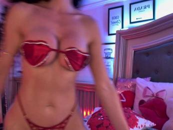 AmberLuna webcam model stream image