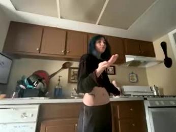 suki_six2 webcam model stream image