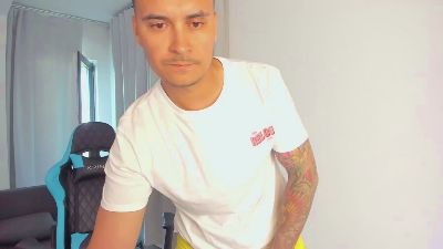MattMalone webcam model stream image