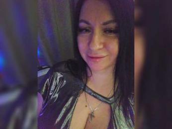 Nikoletta25 webcam model stream image