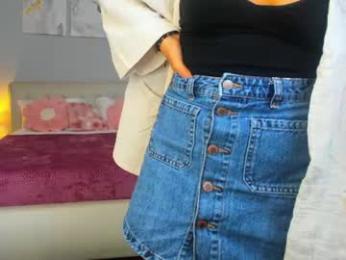 divineluxe webcam chaturbate model stream image