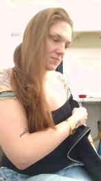 DeaRed8899 webcam model stream image