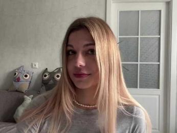 CarlotaWnorowski webcam model stream image