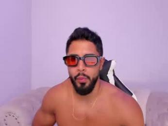 santiago_huntt webcam model stream image