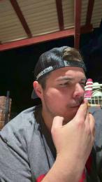 Millennialcum webcam model stream image