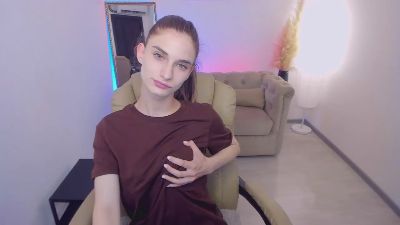 Sweetytrip webcam model stream image