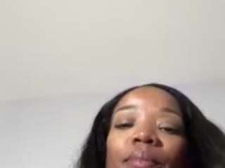 tastethepeach webcam model stream image