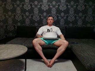 Lerroy Alpha webcam model stream image