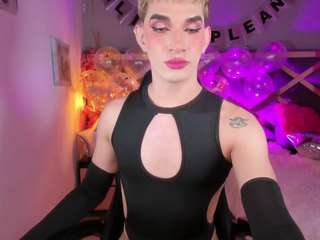 danttee webcam model stream image