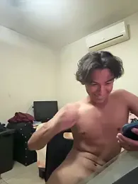 EmilianoPerex webcam model stream image