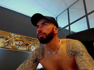 Armand webcam flirt4free model stream image