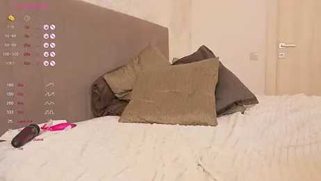 SweetCherryBlonde webcam model stream image