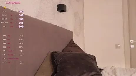 SweetCherryBlonde webcam model stream image