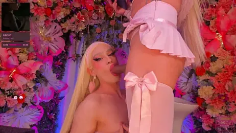 SpicySluts webcam stripchat model stream image