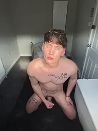 naughtyboy0124 webcam model stream image