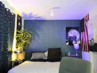 Scott Alpha webcam model stream image