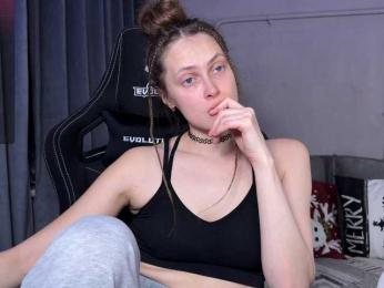 cutemilana_sexwife webcam model stream image