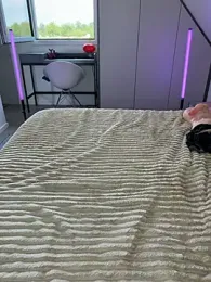 SophieFinely webcam model stream image