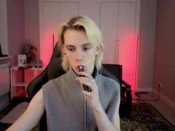 lucidangelok webcam chaturbate model stream image