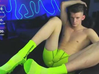 bradmaloney webcam model stream image