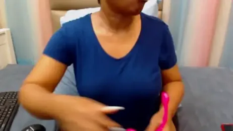 PeachAss4UU webcam model stream image