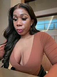 Belle___ webcam model stream image