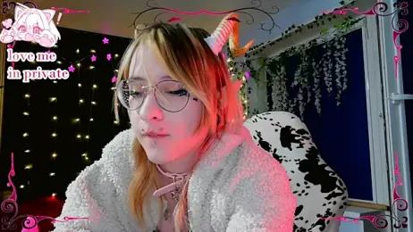 Honelin webcam model stream image