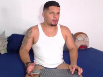 stone_lee_ webcam model stream image