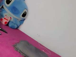 danielisvalen webcam model stream image