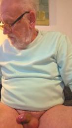 oldiefoyoun3 webcam cam4 model stream image