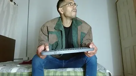 JohanyLatino webcam model stream image