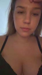 Lauretta5702 webcam model stream image