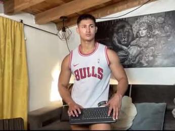 benjamincooperk1 webcam model stream image