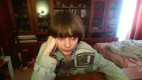 vika_stripc webcam model stream image