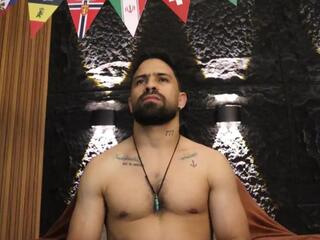 Leo Diaz webcam model stream image