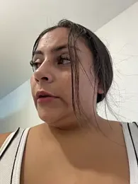 Angie_e webcam model stream image