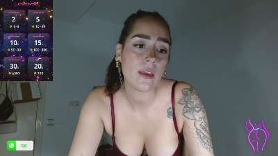 khloeMoon webcam model stream image