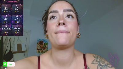 khloeMoon webcam model stream image