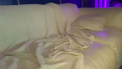 young_slut webcam model stream image