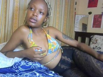 Rosy webcam bongacams model stream image