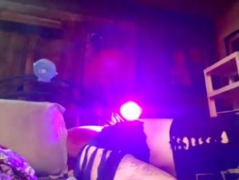 bunniandcryme webcam model stream image