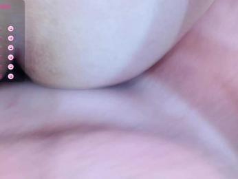 Maksik43a webcam model stream image