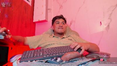 Oilmen22 webcam model stream image