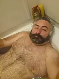 MacGuyver20 webcam model stream image