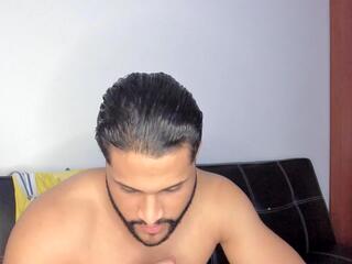 Pier Simons webcam flirt4free model stream image