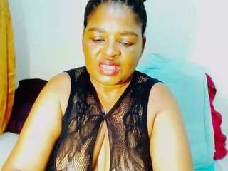 cocoflames75 webcam model stream image