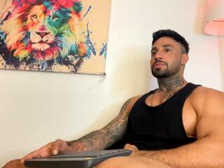 Steban Bernal webcam model stream image