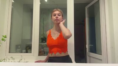 JaniGaron webcam model stream image