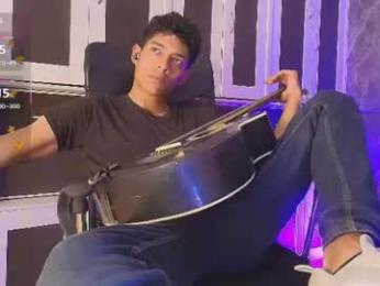 victorycassus webcam model stream image
